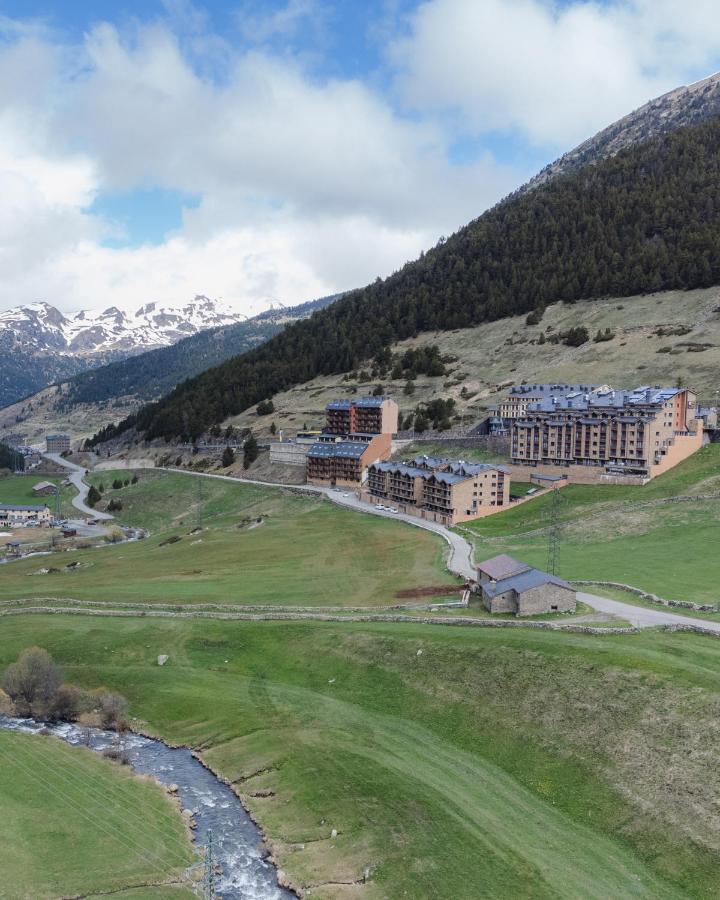ソルデュApartamento Luxury En Bordes D'Envalira, Andorraアパートメント エクステリア 写真
